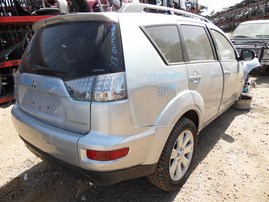 2013 MITSUBISHI OUTLANDER SE SILVER 2.4 AT 4WD 213998